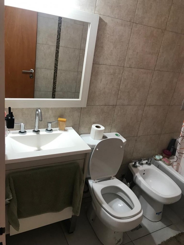 Departamento de 2 dormitorios 4 No 1082 e/ 54 y 55 Piso 12
