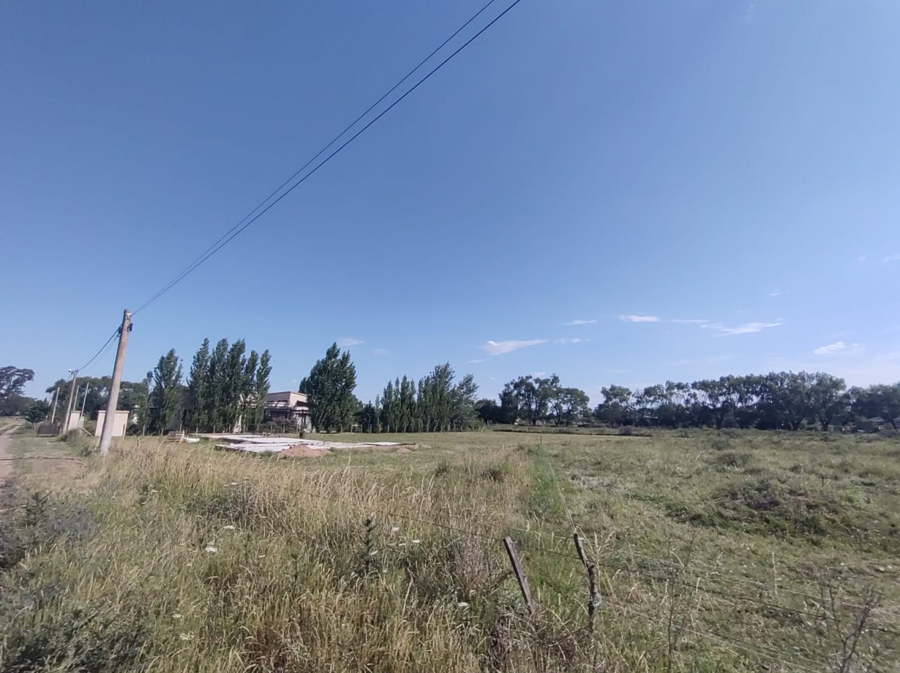 Lote en venta zona Bancarios