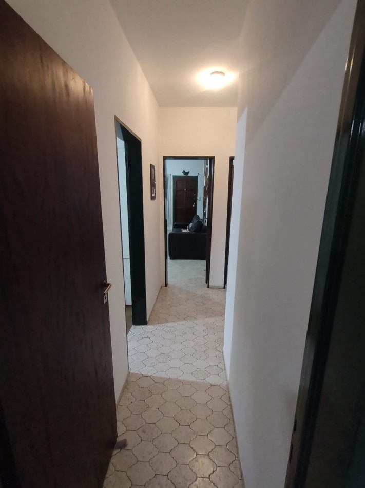 Casa sobre Av. Moreno